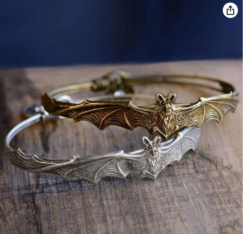 Vintage Adjustable Bat Bangle Bracelet Bat Wing Gothic Mystic Witch Bracelet Halloween Jewelry Birthday Gift Stainless Steel